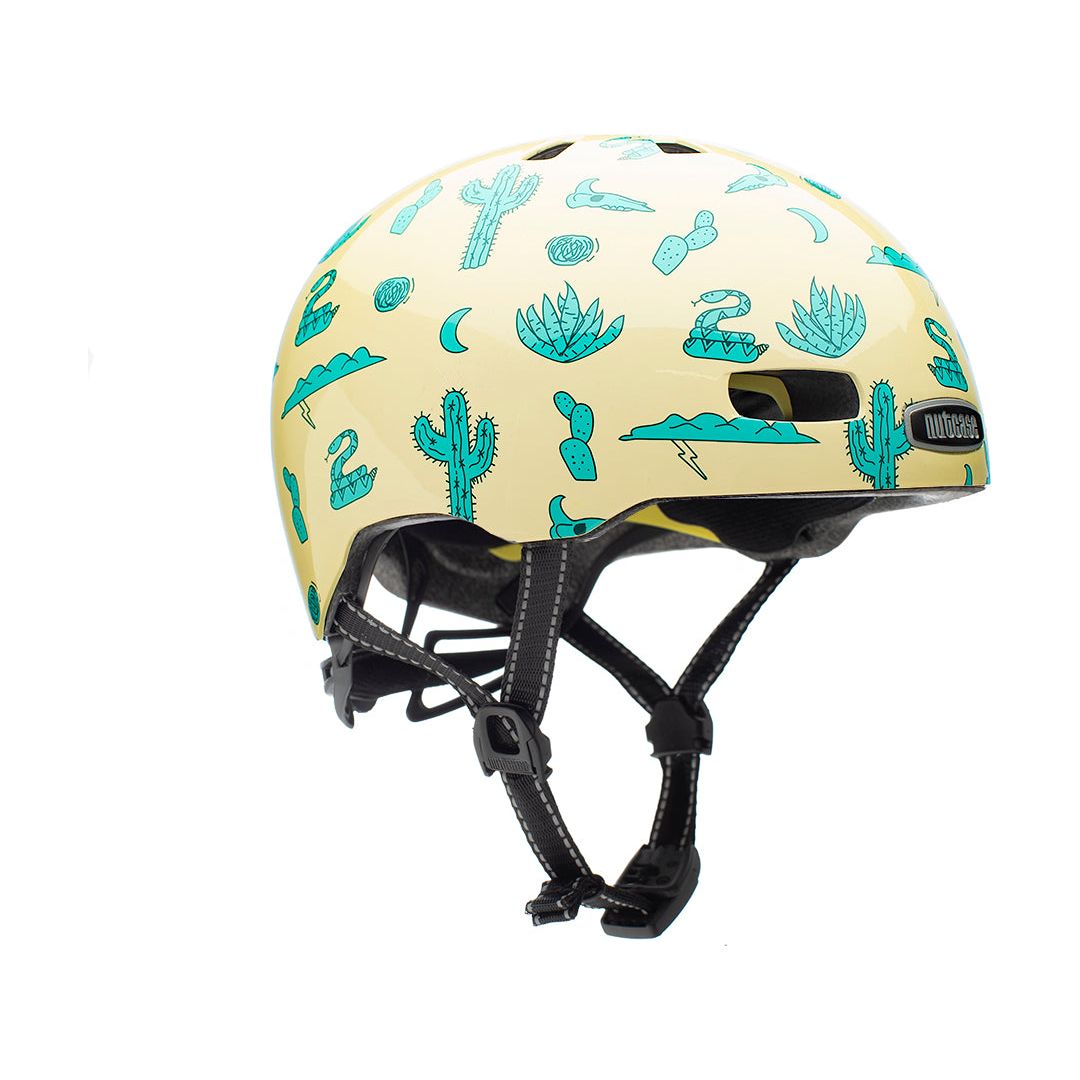 Nutcase Street Collection Coachelmet Gloss Adult helmet with industry leading safety feature MIPS, reflective print, magnetic buckle for easy on and off, Internal heat sealed pads to provide comfort, dial adjustable fit system for individualized fit and comfort, and removable visor.