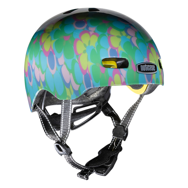 Nutcase Petal To Metal Gloss Baby Nutty Infant helmet with industry leading safety feature MIPS, protective Crumple Zone EPS foam, Lightweight polycarbonate outer shell, Magnetic closure for one handed snap and go buckle, Simple dial adjustable fit system for individualized fit and comfort, and certified